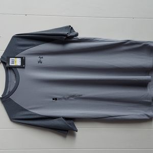 Men's Under Armour t-shirt